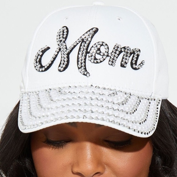 Crystal Stud and Pearl Embellished Mom White Baseball Hat (LV09) - Picture 2 of 5